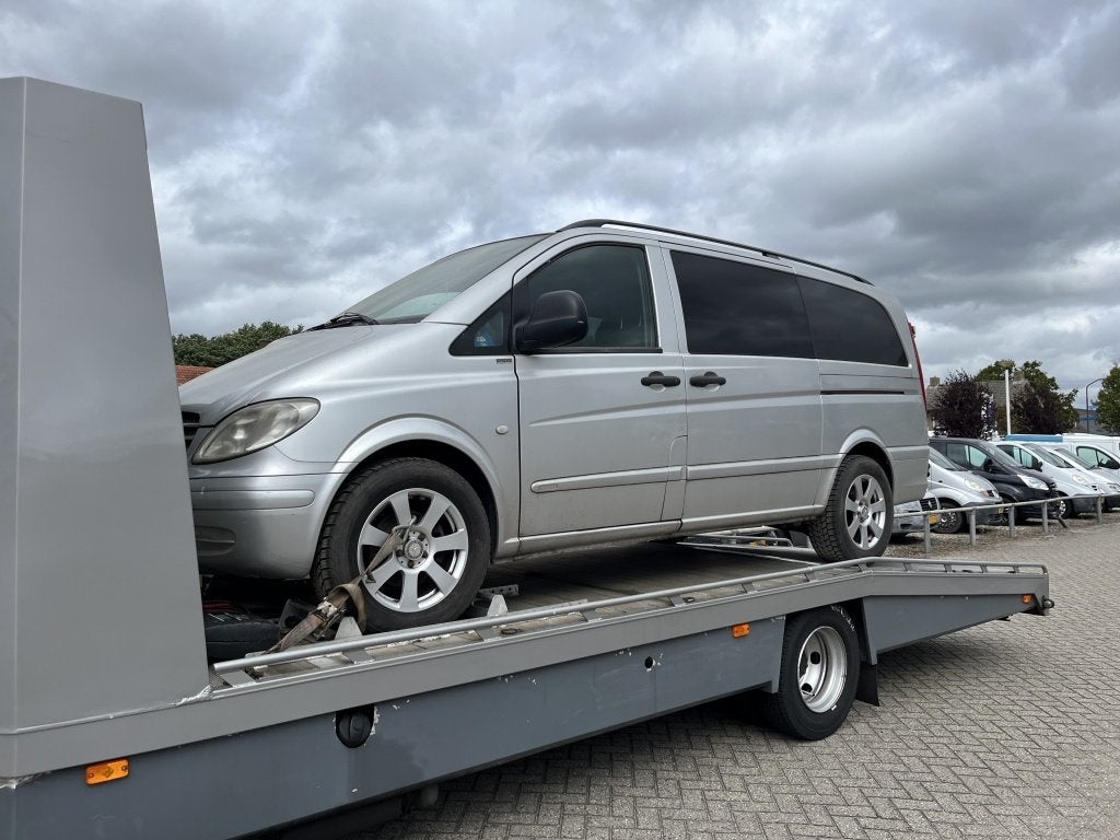 Mercedes-Benz Vito 115 CDI 320 L.DC lux MOTOR DEFECT, Auto's, Automaat, Gebruikt, Zwart, 4 cilinders