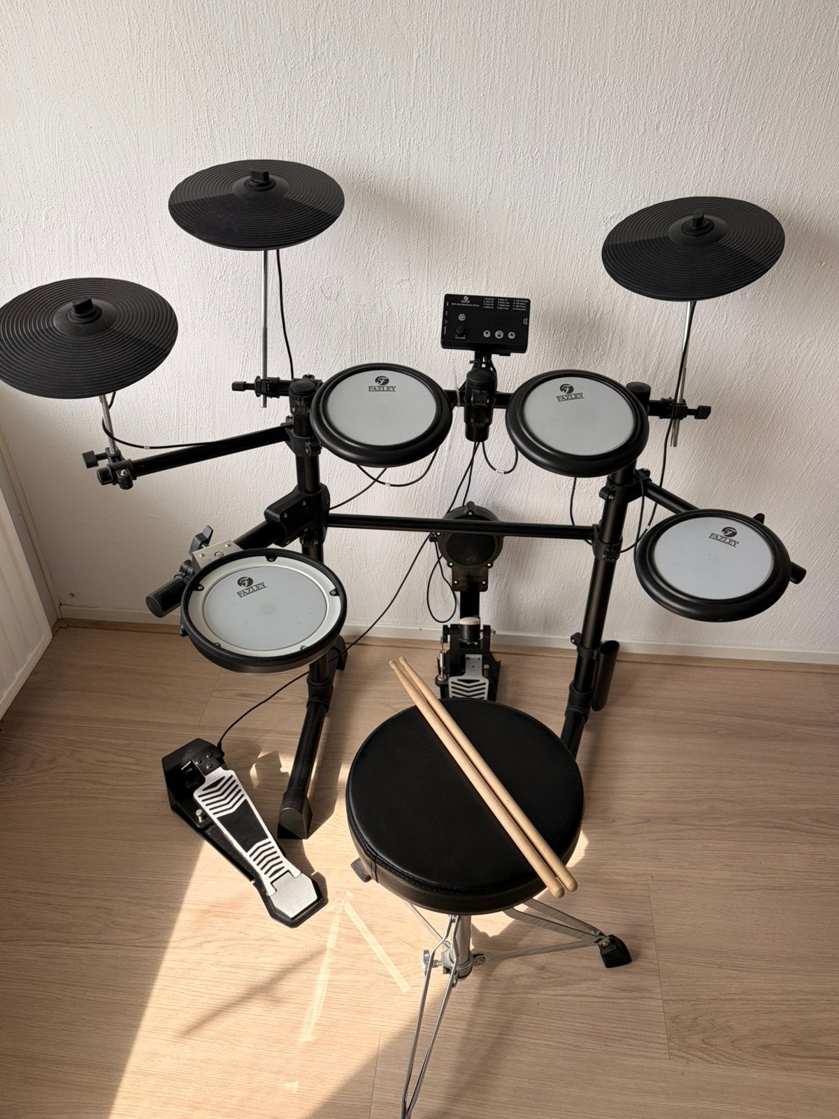 Elektrisch / elektronisch drumstel Fazley, Muziek en Instrumenten, Drumstellen en Slagwerk, Ophalen, Zo goed als nieuw, Overige merken