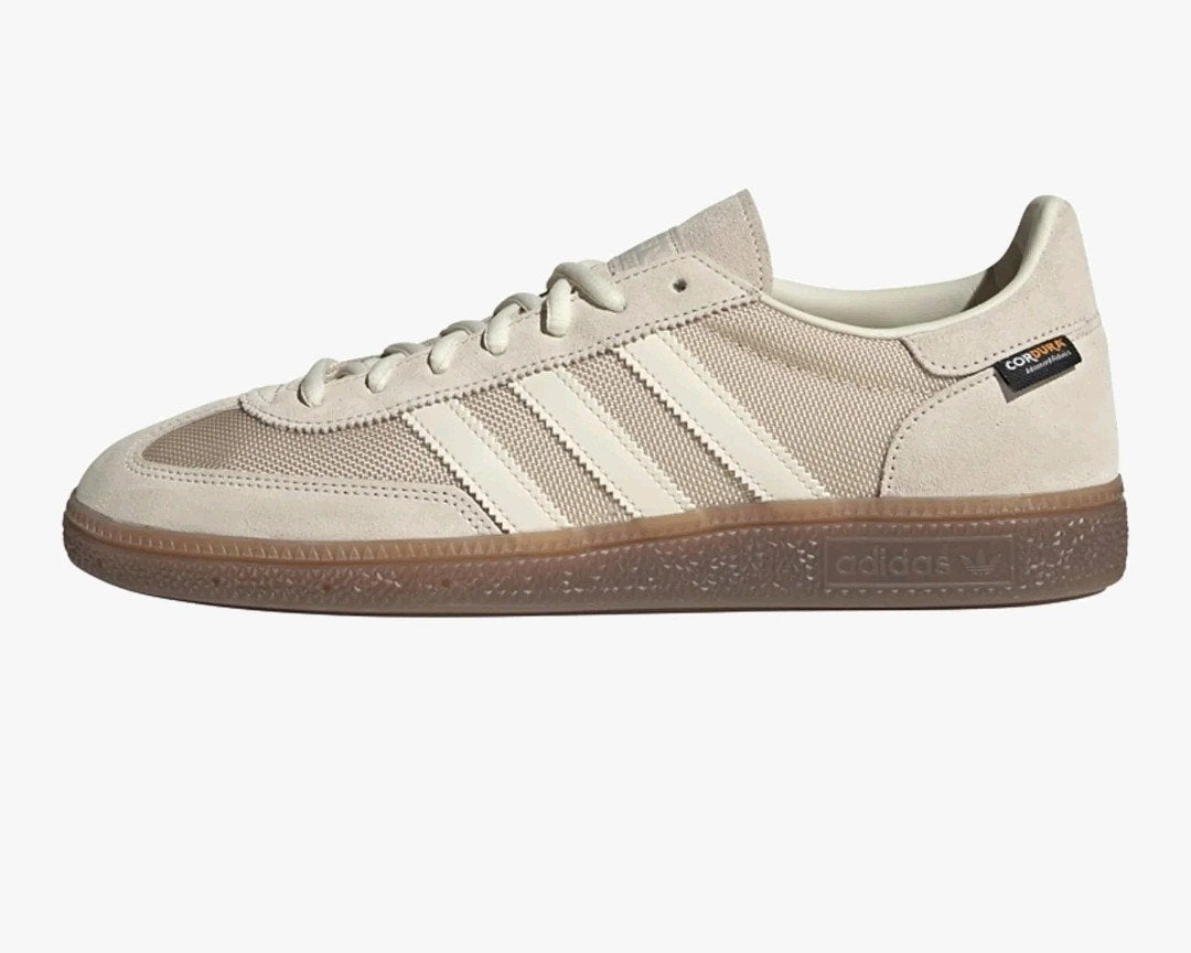Adidas Spezial sneakers maat 40 beige/off-white, Adidas, Wit, Ophalen of Verzenden, Sneakers of Gympen
