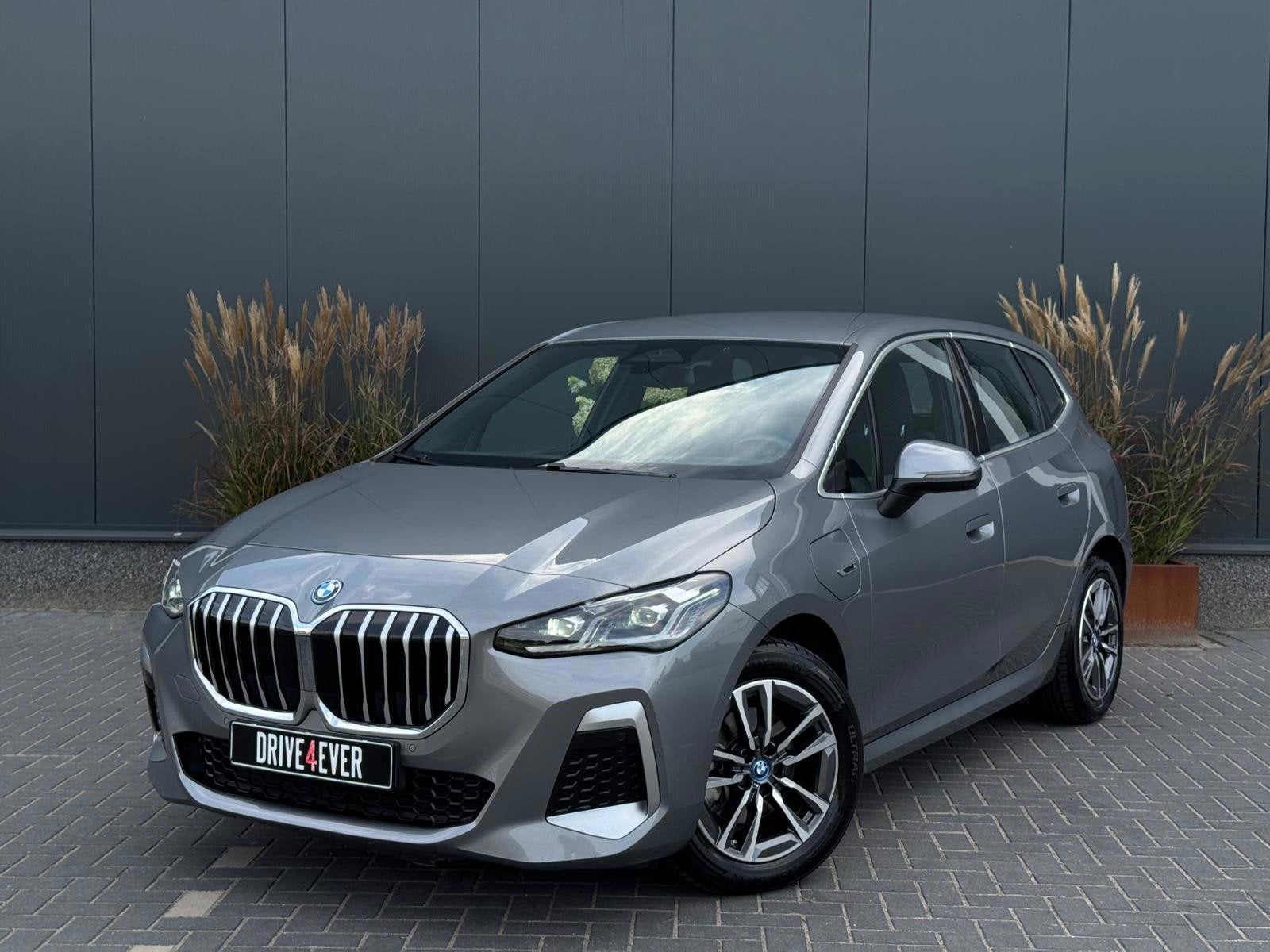 BMW 2-serie Active Tourer 225e xDrive M PACK M24 LEDER|NAVI|