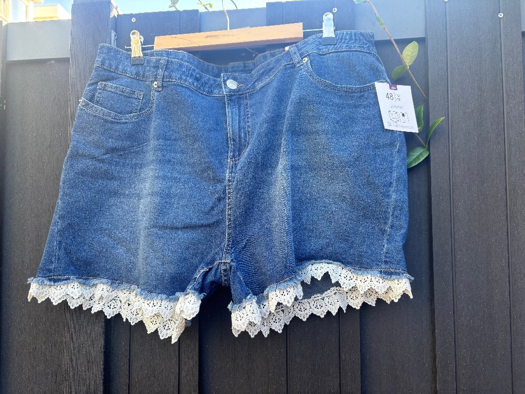 Nieuwe Janina denim shorts met kant - Maat 48/50 (advr 163), Kort, Blauw, Maat 46/48 (XL) of groter, Nieuw