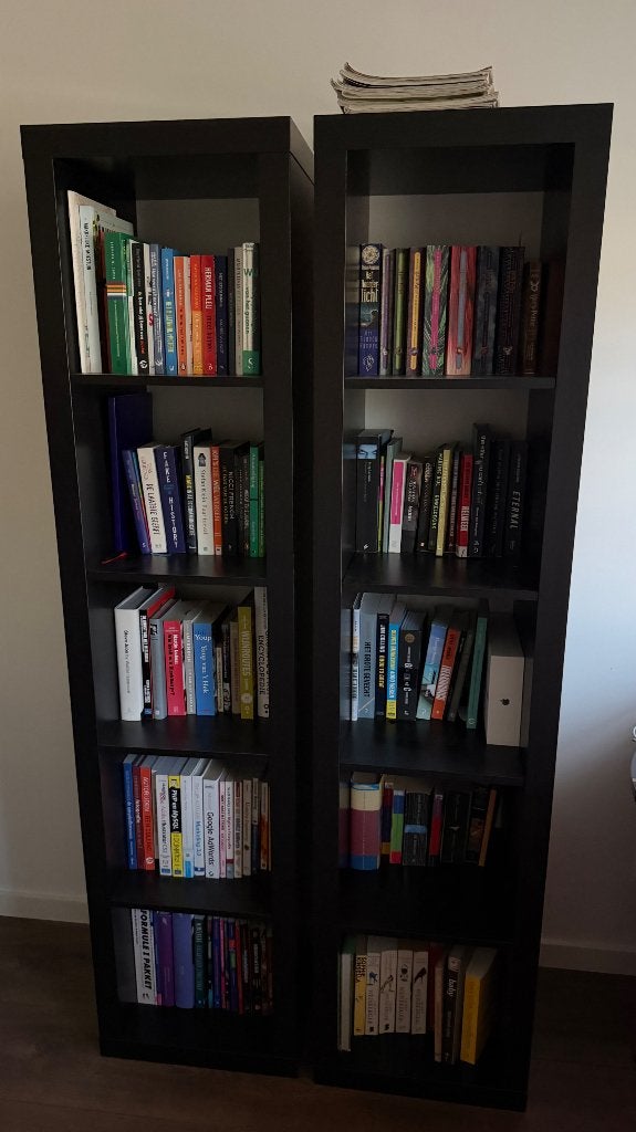 IKEA KALLAX Kast - Zwartbruin -  2 stuks: 42x147 cm, Ophalen, Met plank(en), Minder dan 50 cm, 100 tot 150 cm