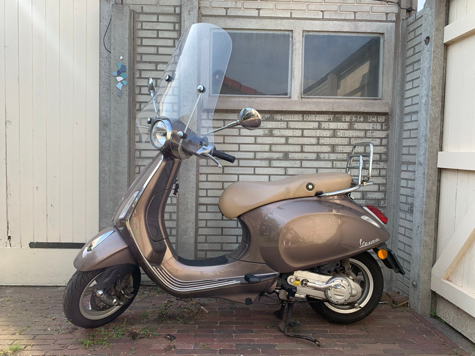 Vespa Primavera 45 km/u - Bruin - Inclusief ketting, Ophalen, Gebruikt, Overige modellen, Maximaal 45 km/u