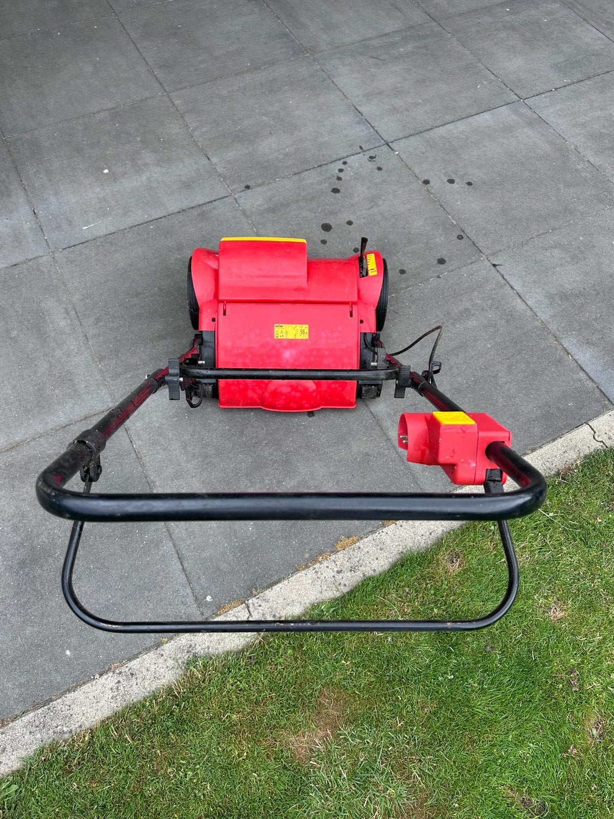 WOLF-Garten UV 29 EV elektrische verticuteermachine, Ophalen, Gebruikt, Elektrisch