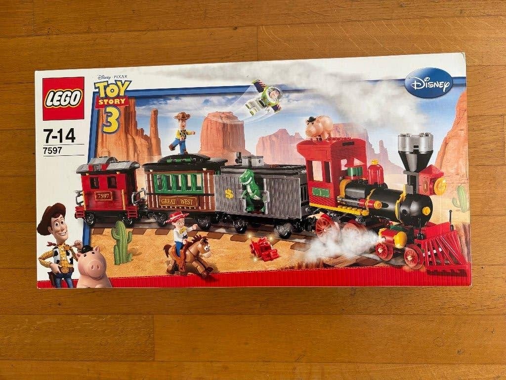 Lego 7597 Western train chase NIEUW, Lego, Disney, Complete set, Compleet