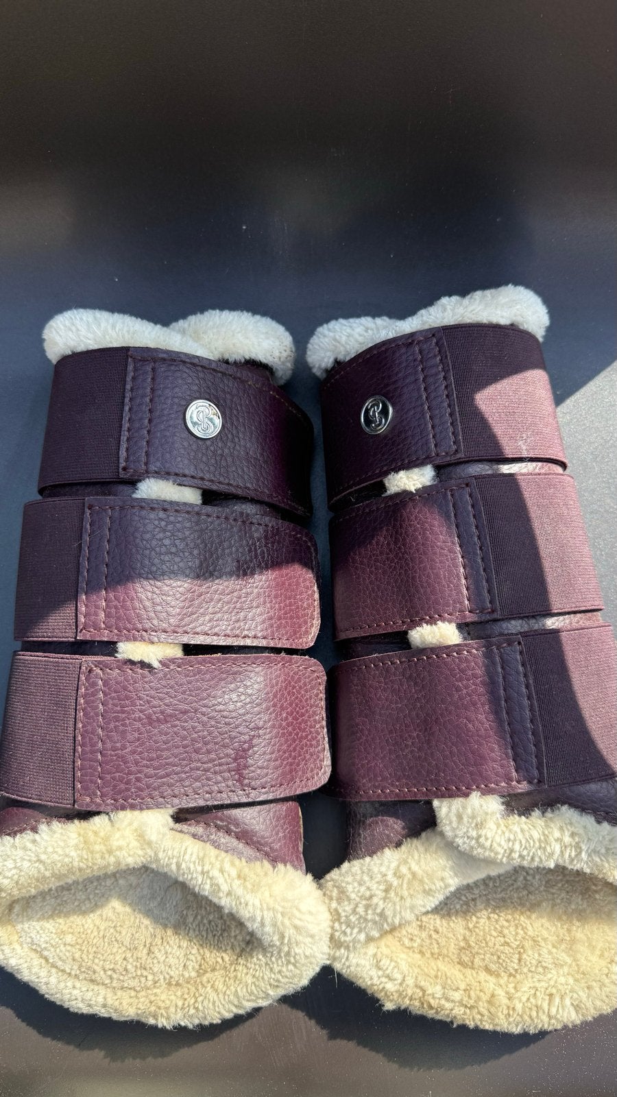 PS of Sweden beenbeschermers een donker bordeaux/wine kleur, Ophalen of Verzenden, Zo goed als nieuw, PS of Sweden, Beenbeschermers