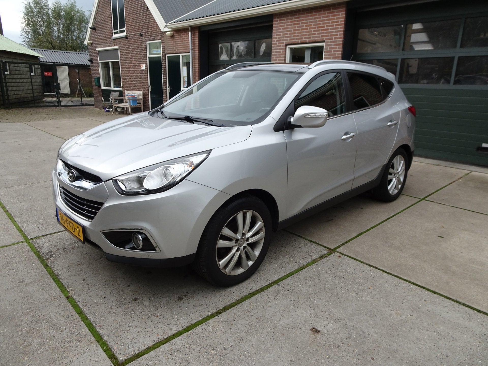 Hyundai Ix35 2.0i i-Catcher, Gebruikt, 4 cilinders, 163 pk, Verwarmde buitenspiegels