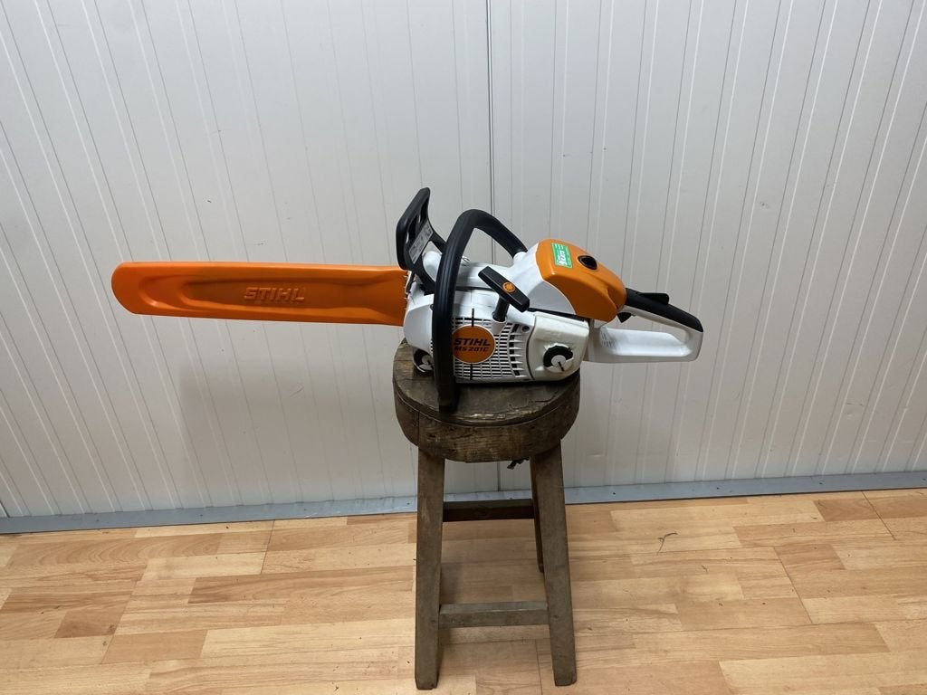 STIHL MS 201 C-M 35CM KETTINGZAAG, ANDREAS STIHL NV, Gebruikt, Info@stihl.nl, Veurtstraat 117
2870  Puurs-Sint-Amands, BE
