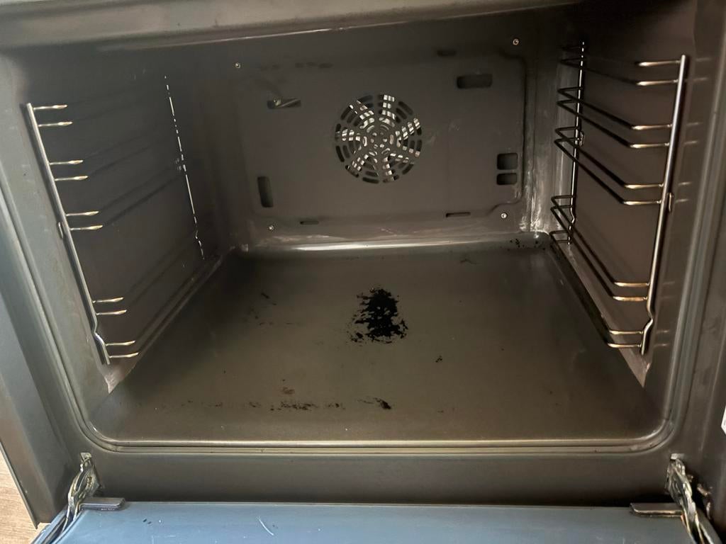Bosch Heteluchtoven + Fornuis, Ophalen, 4 kookzones, Zo goed als nieuw, Gas