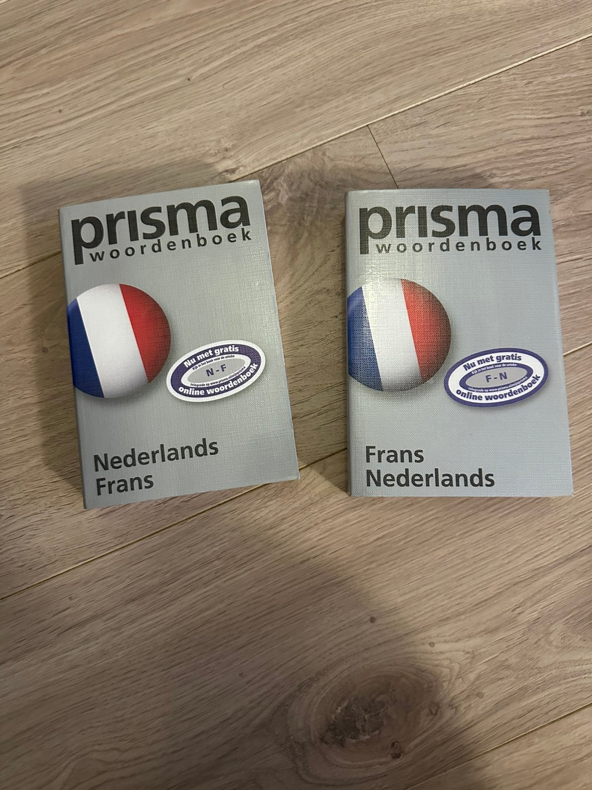 Woordenboek Frans-Nederlands / Nederlands-Frans, Ophalen, Zo goed als nieuw, Van Dale