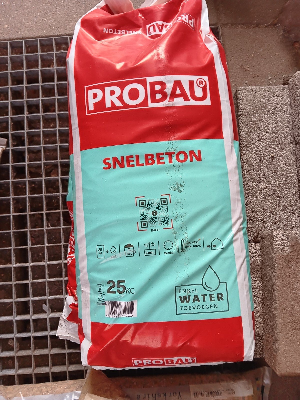 snelbeton 2 zakken van 25 kg p.s., Doe-het-zelf en Verbouw, Ophalen, Nieuw, Overige typen