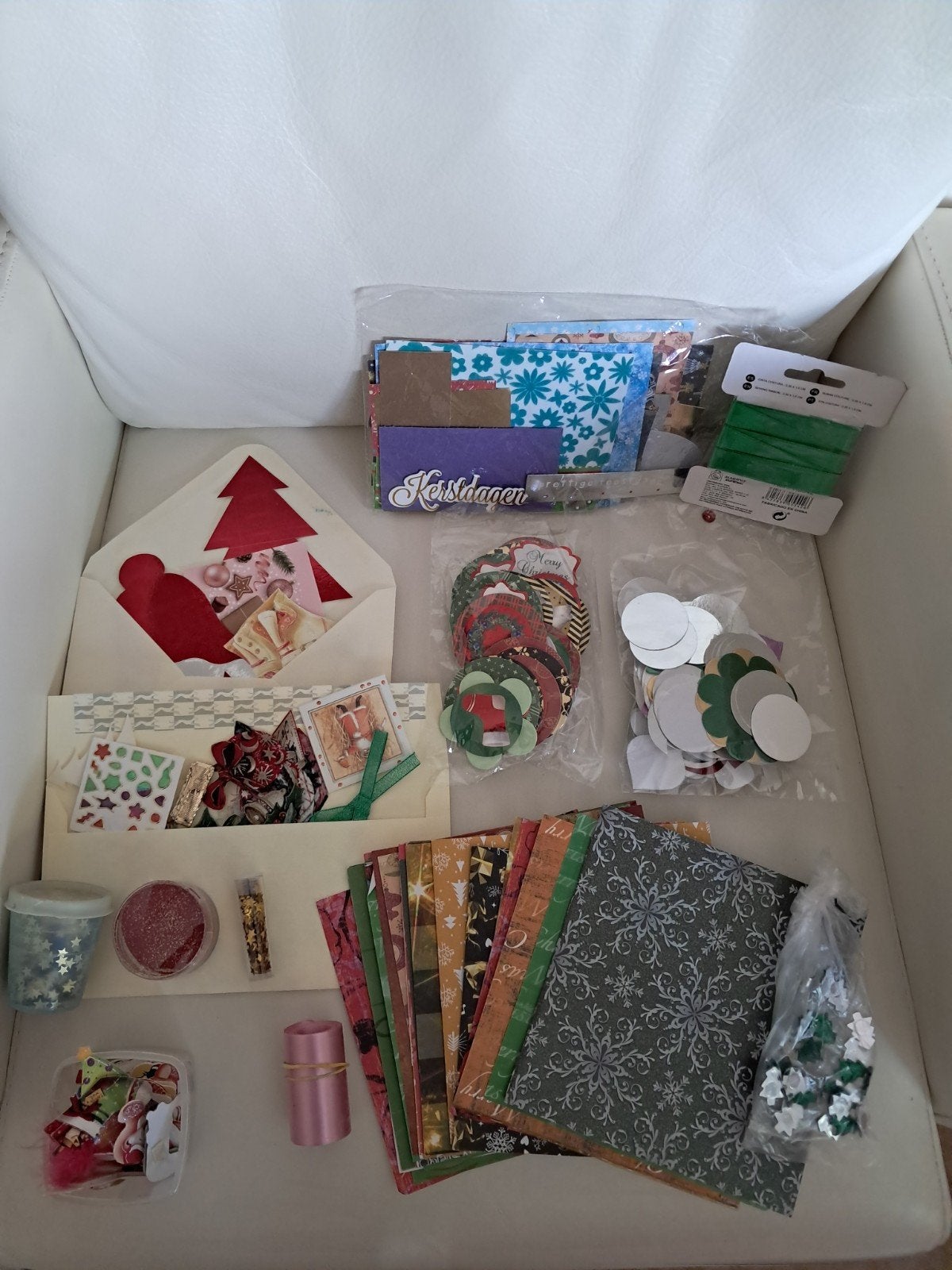 Grote Kerst Knutseldoos, Hobby en Vrije tijd, Knutselen, Gebruikt, Meerkleurig, Ophalen of Verzenden, Papier of Karton