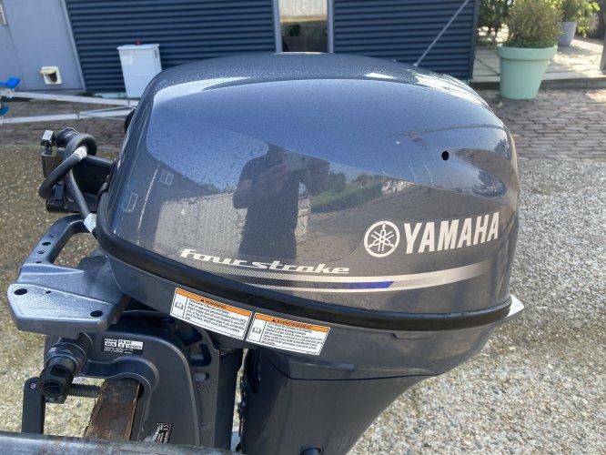 Yamaha 10 pk viertakt buitenboordmotor, Gebruikt, Benzine