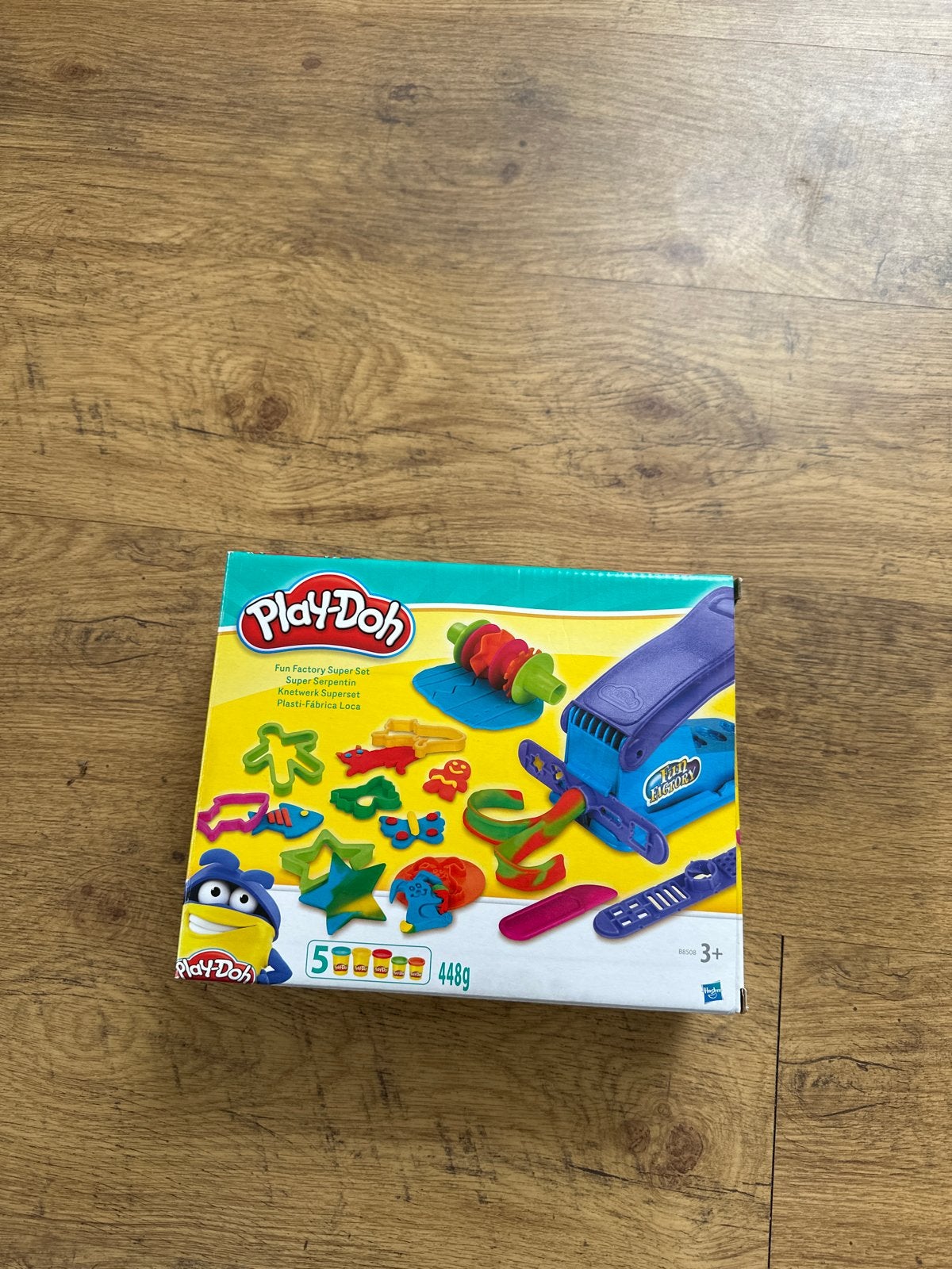 Play-Doh Fun Factory Super Set - Kneedplezier voor kinderen, Ophalen of Verzenden, Zo goed als nieuw, Jongen of Meisje
