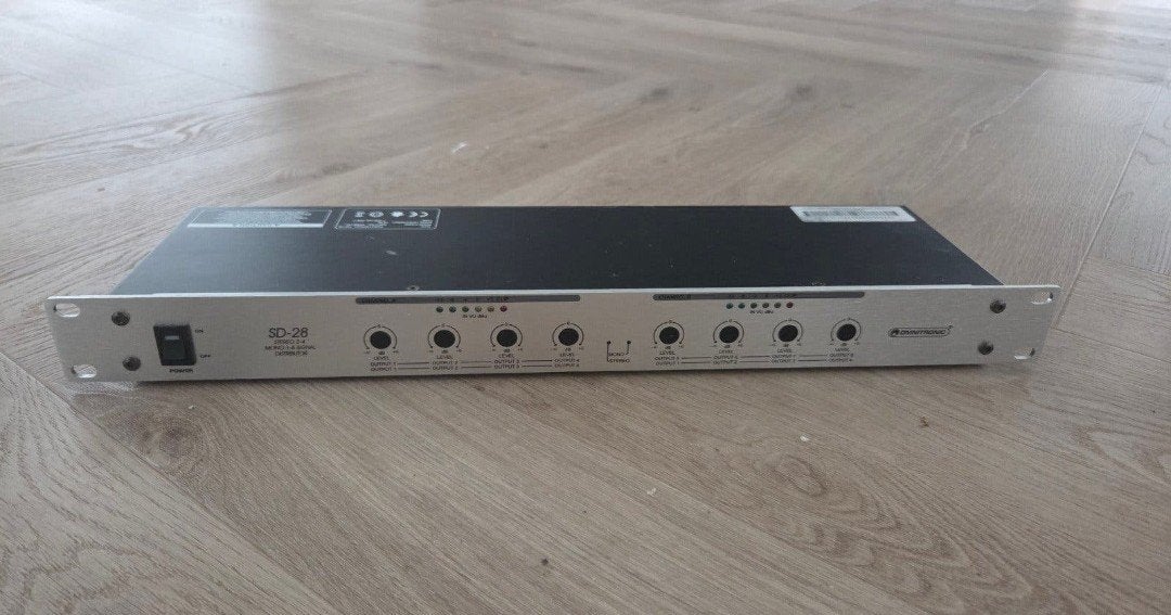 Omnitronic SD-28 signal distributor, Ophalen, Zo goed als nieuw, Audio