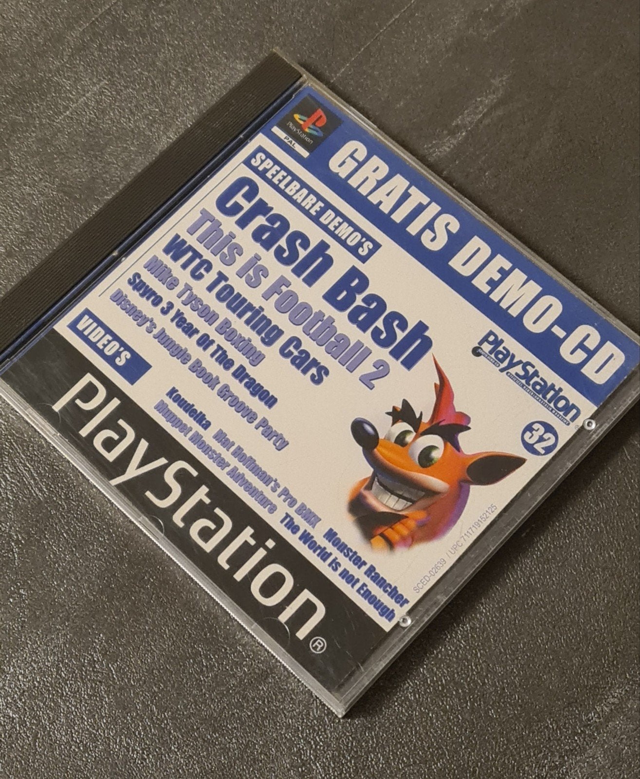 PS1 Euro Demo 65 (SCED-02639) - Magazine #32, Spelcomputers en Games, Games | Sony PlayStation 1, 1 speler, Ophalen of Verzenden