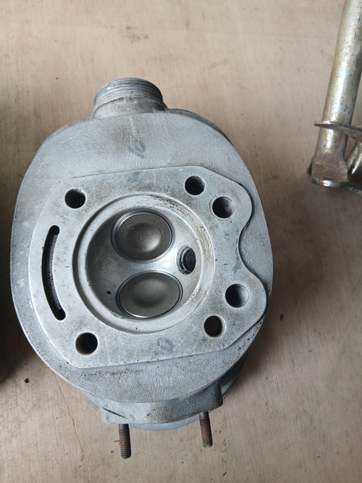Bmw r25 r26  gereviseerde cilinderkop. R27 r50 51/3, Ophalen of Verzenden, Gereviseerd
