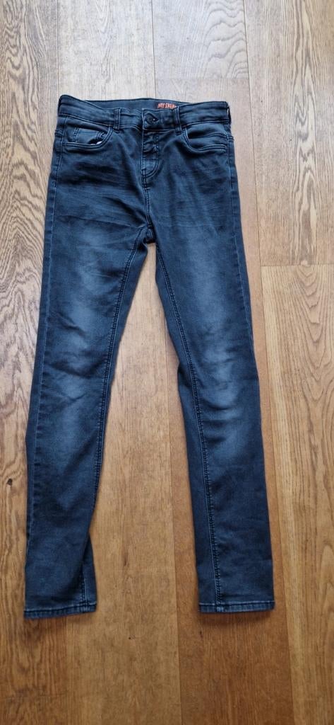 Spijkerbroek my skinny fit hema maat 158, Broek, Jongen of Meisje, Ophalen of Verzenden, Zo goed als nieuw
