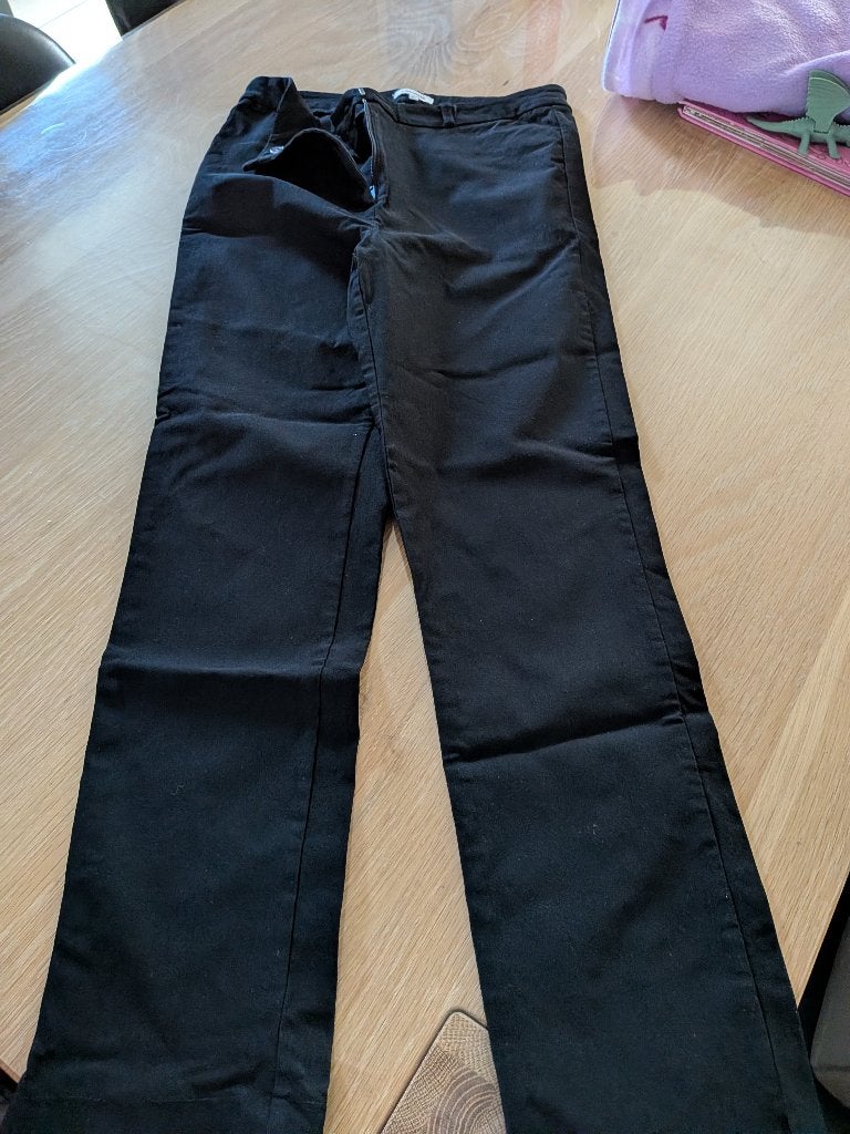 broek maat 42 recht pijp, Kleding | Dames, Zwart, Maat 42/44 (L), Ophalen of Verzenden, Zo goed als nieuw
