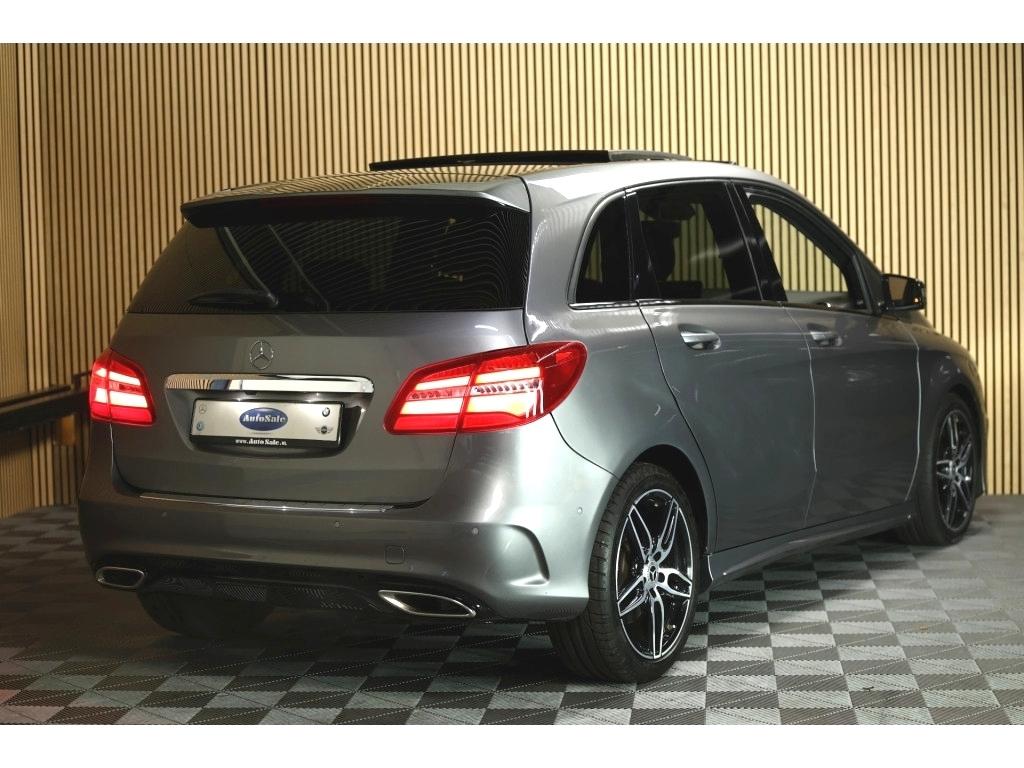 Mercedes-Benz B-Klasse 250 AMG 4Matic Automaat PANO H/K CARP, Automaat, 15 km/l, Gebruikt, Zwart