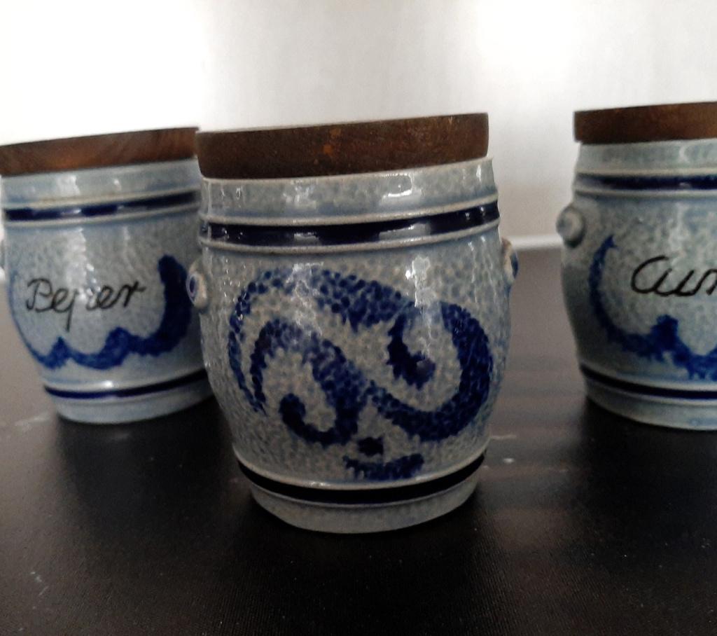 Keuls aardewerk kruidenpotjes 'Marzi & Remy', Ophalen of Verzenden