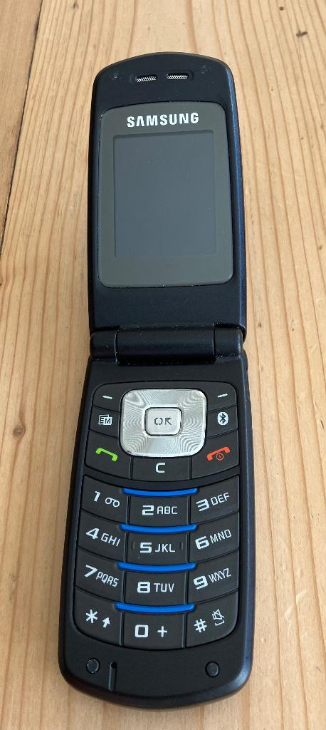 klassieke Samsung SGH-B310 gsm, Telecommunicatie, Mobiele telefoons | Samsung, Overige modellen, Geen camera, Zwart, Overige systemen