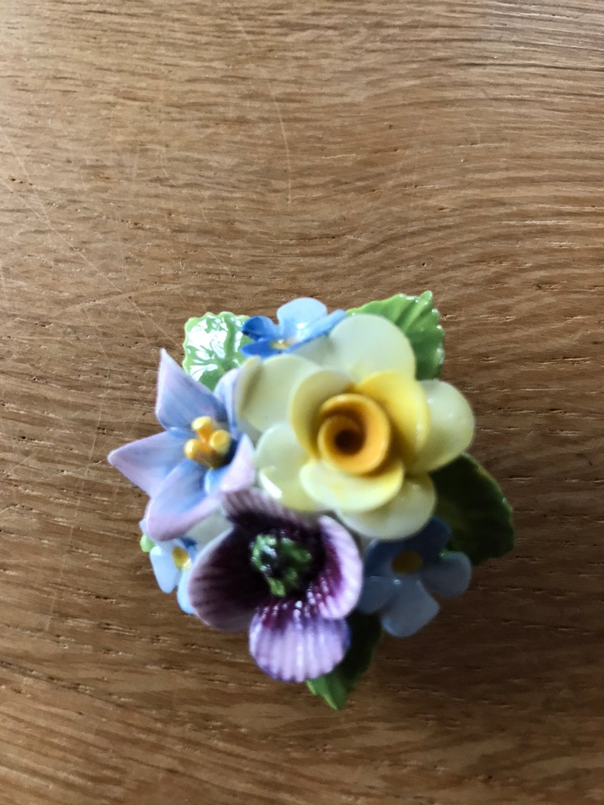 Porseleinen broche, heel mooi, Ophalen of Verzenden, Zo goed als nieuw, Overige materialen