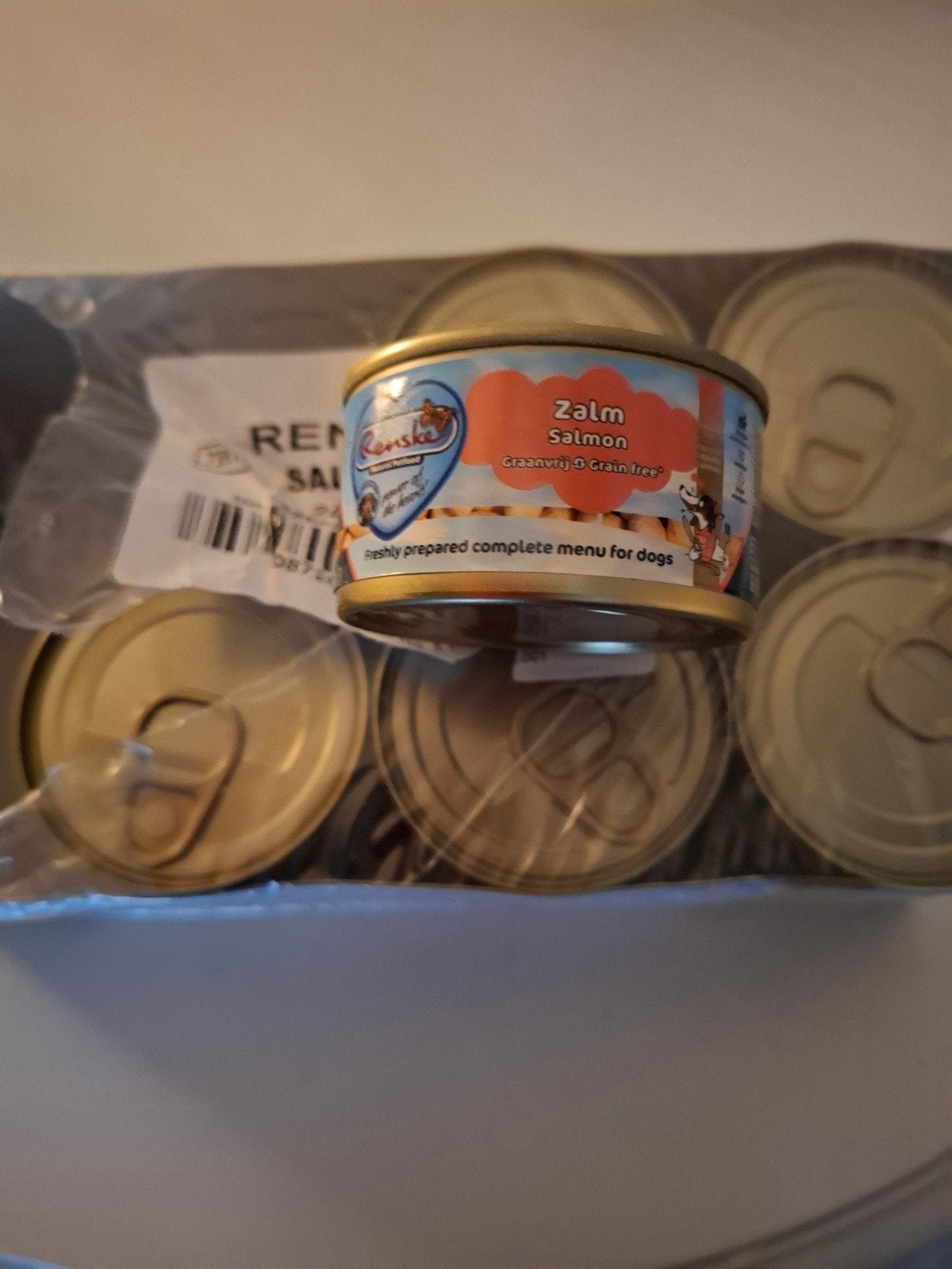 Renske ZALM 95gram hond, Dieren en Toebehoren, Ophalen, Hond