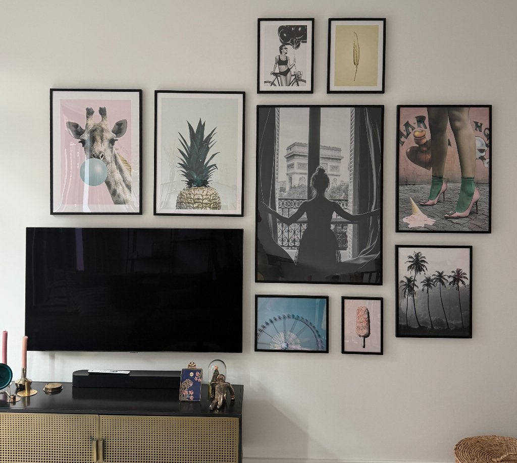 Desenio fotolijsten 9 st in diverse maten + 9st posters, Ophalen, Zo goed als nieuw, Fotolijst, Met glas
