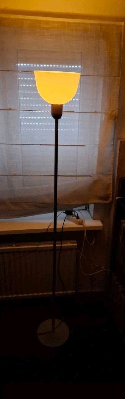 Staande lamp met uplighter - Modern design, Huis en Inrichting, Ophalen, Gebruikt, E27 (groot), Metaal