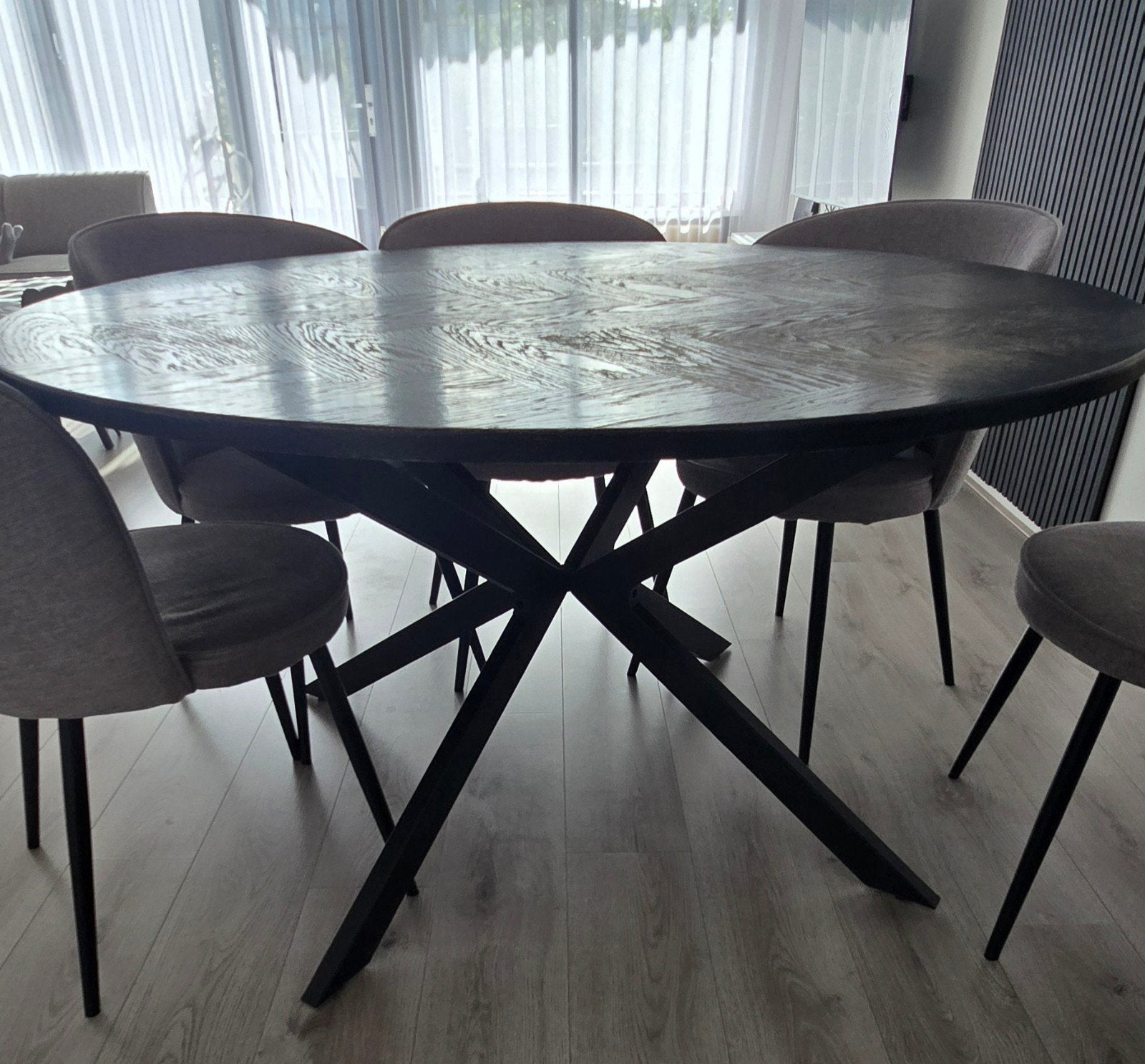 Ronde eettafel 140  - Zwart eikenhout, Huis en Inrichting, Ophalen, Gebruikt, Rond, Vijf personen of meer