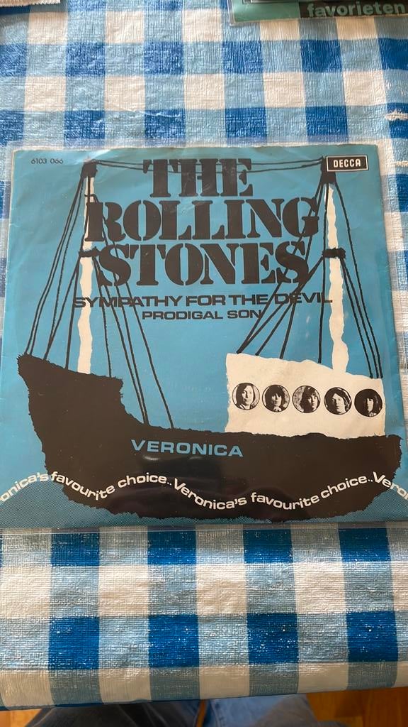 Single The Rolling Stones: Sympathy for the devil, Boeken, Verzenden, Zo goed als nieuw