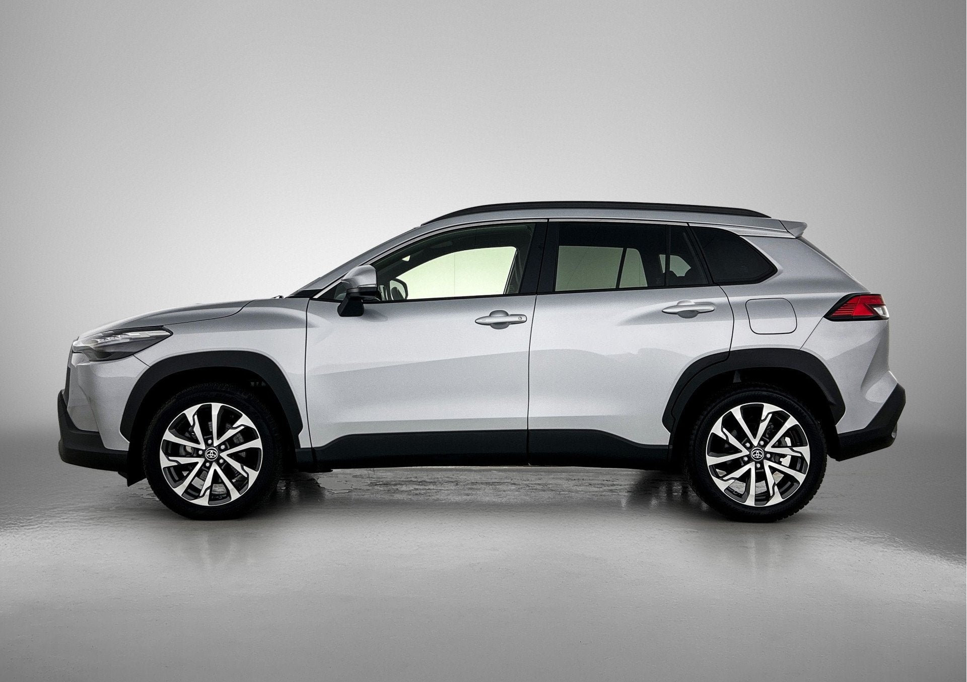 Toyota Corolla Cross Hybrid 140 Style | Navigatie | Parkeers, 12 maanden, Stof, Gebruikt, Origineel Nederlands