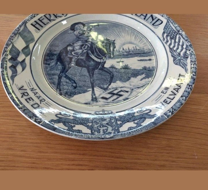 Delfts blauw bord 'Nederland herrijst' - Gaaf, Ophalen of Verzenden