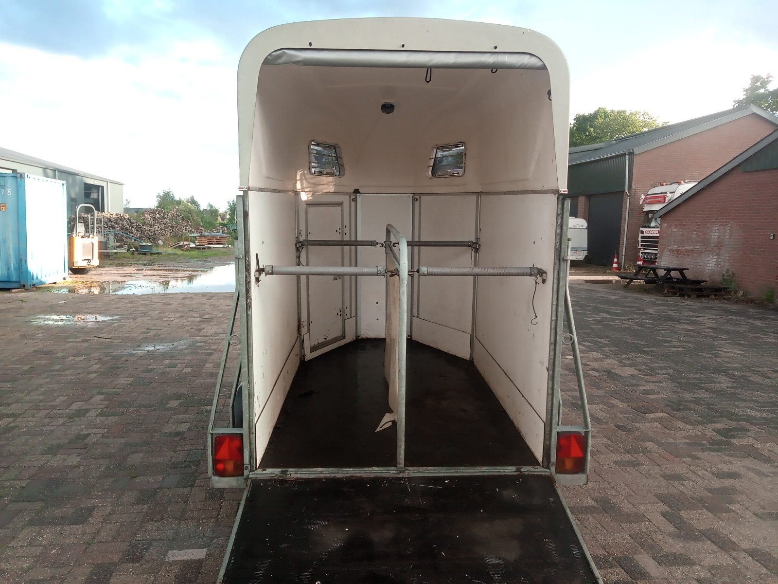 Henra paardentrailer opknapper, Dieren en Toebehoren, Ophalen, Gebruikt, Hout