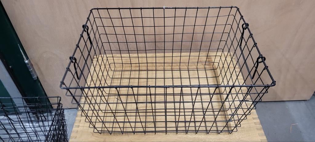 4 Zwarte metalen draadmanden- Opbergmand, Overige materialen, Gebruikt, Mand, Ophalen of Verzenden