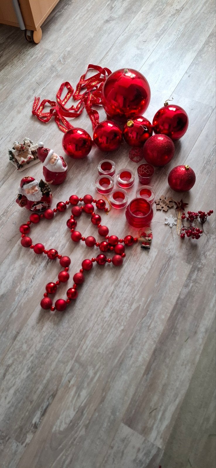 Diverse rode kerst spulletjes ( koopje), Diversen, Ophalen