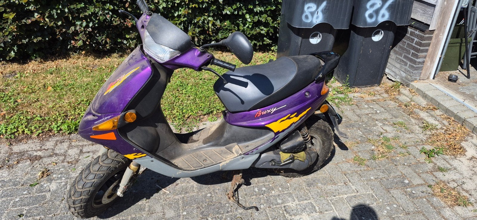 Peugeot Buxy Scooter - Paars, opknapper, Fietsen en Brommers, Ophalen, Gebruikt, Benzine, Overige modellen