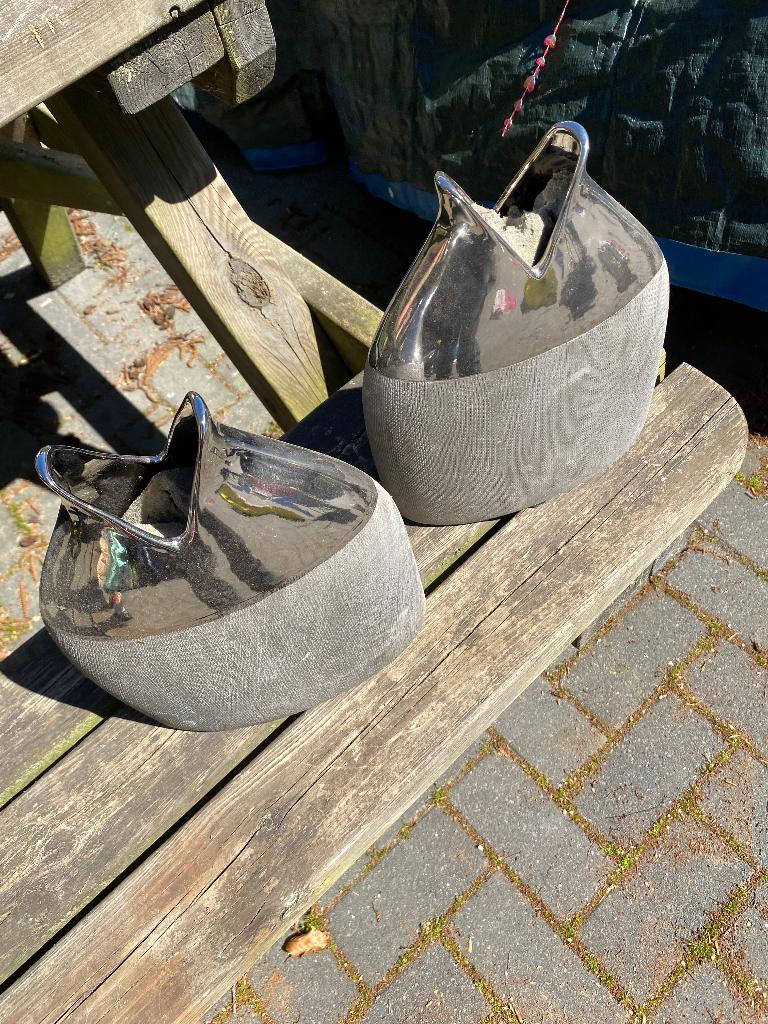 2 zilverachtige bloemvazen voor opmaak, Ophalen, Overige kleuren, Aardewerk of Porselein, Zo goed als nieuw