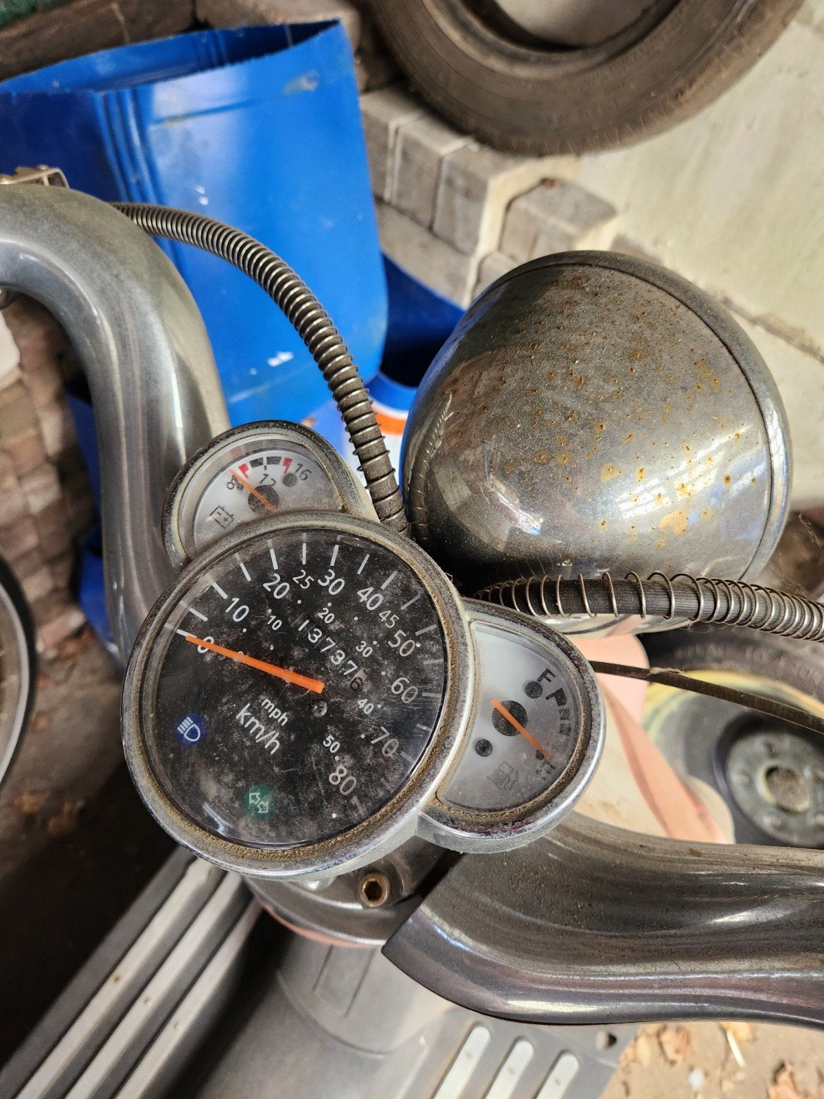 Oude scooter opknapper - Roze Legend scooter, Ophalen, Gebruikt, Benzine, Overige merken