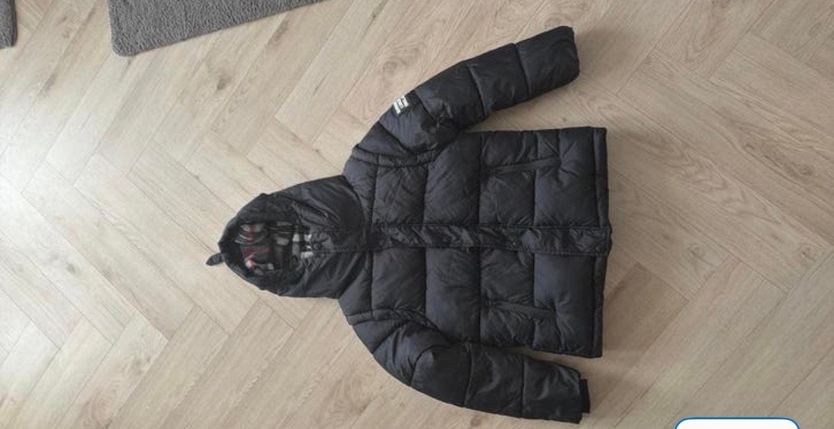 Burberry puffer & bodywarmer in een Maat S, Kleding | Heren, Jassen | Winter, Ophalen of Verzenden, Zo goed als nieuw, Zwart