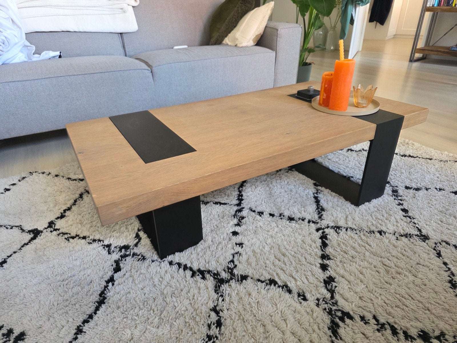 Table du Sud Salontafel Massief Hout Zwart Onderstel, Huis en Inrichting, Ophalen