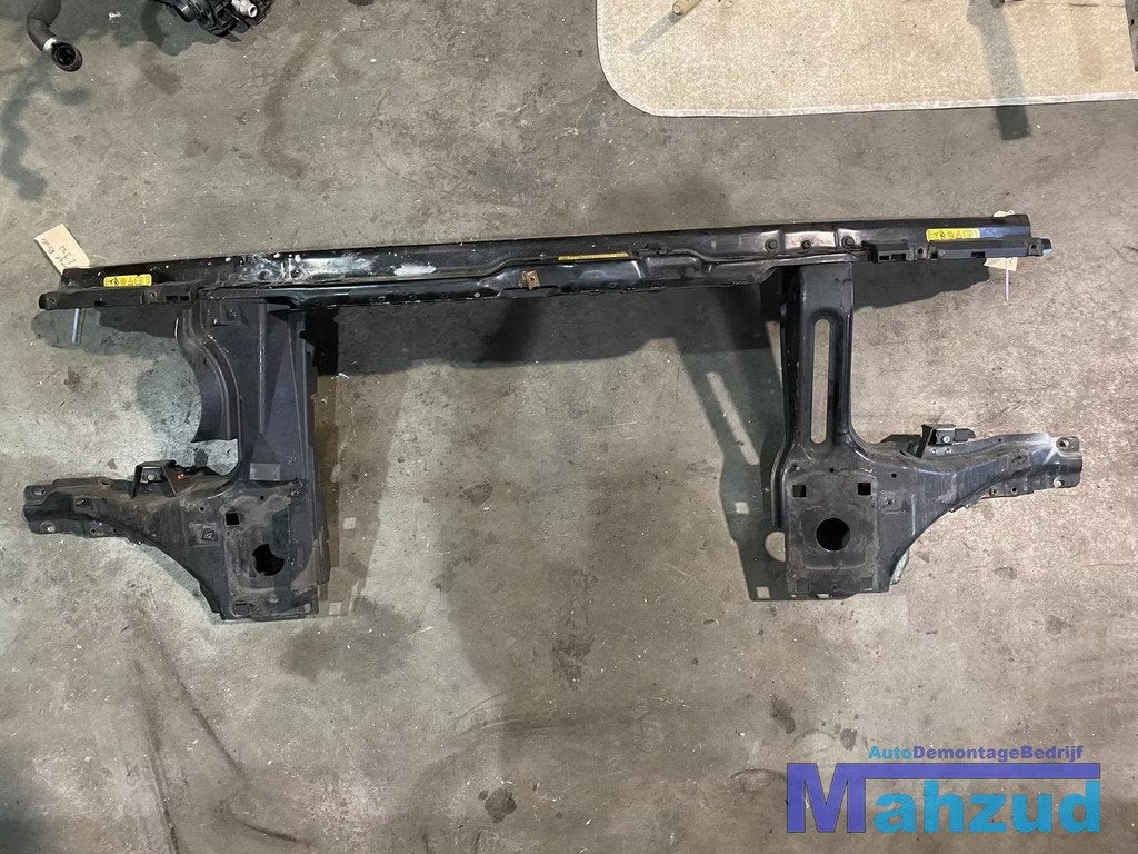Range Rover 3 L322 voorfront bumperbalk voor, Auto-onderdelen, Info@fabrikant.eu, Ophalen of Verzenden, Fabrikant BV, Gebruikt