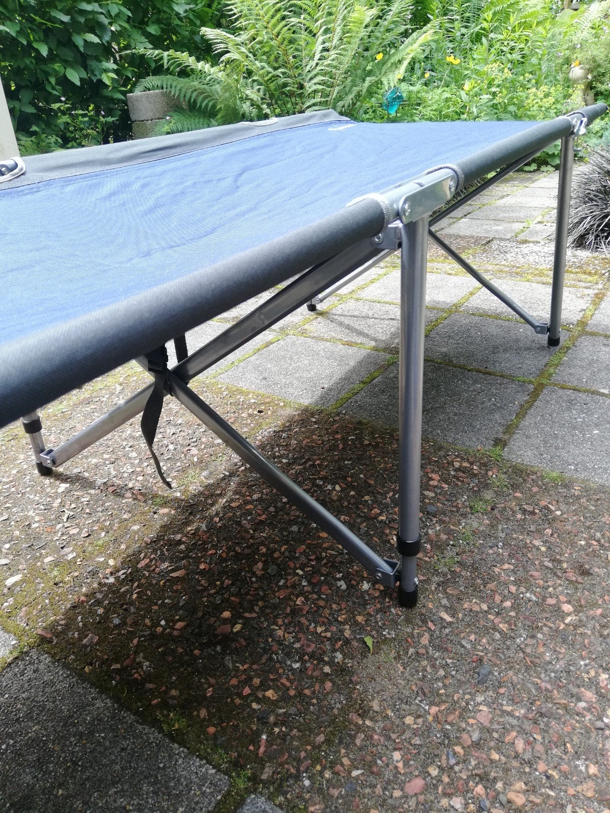 Veldbed, Ophalen, Overige