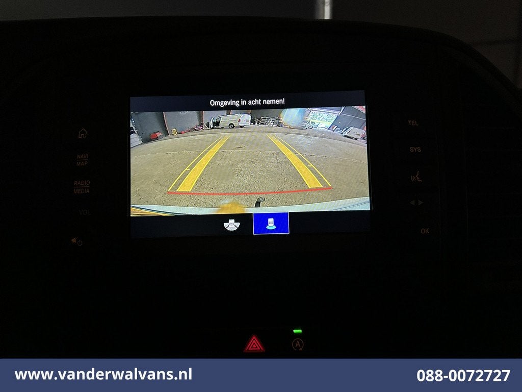 Mercedes-Benz Vito 114 CDI 136pk L2H1 Euro6 Airco | Camera |, Auto's, Voorwielaandrijving, Gebruikt, Euro 6, 4 cilinders