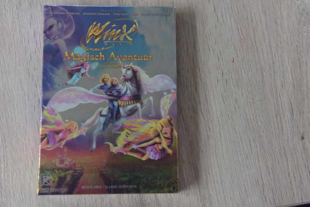 WINX CLUB -- MAGISCH AVONTUUR een film van Iginio Straffi, Tekenfilm, Verzenden, Amerikaans, Boxset