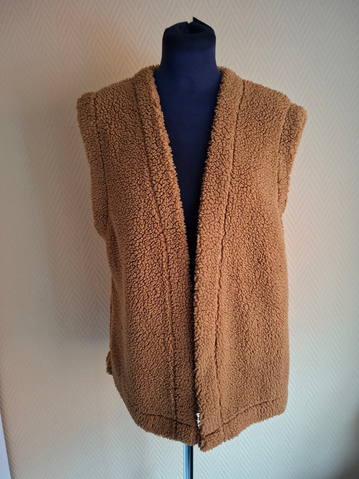 Liz Devy Teddy Bodywarmer Maat S, Liz Devy, Bruin, Ophalen of Verzenden, Zo goed als nieuw