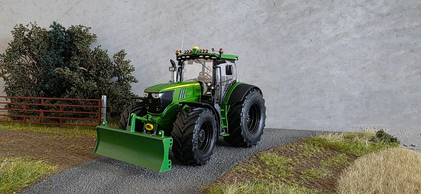 Verbouwde John Deere 6210R 1:32, Ophalen of Verzenden, Zo goed als nieuw, Tractor of Landbouw, Overige merken