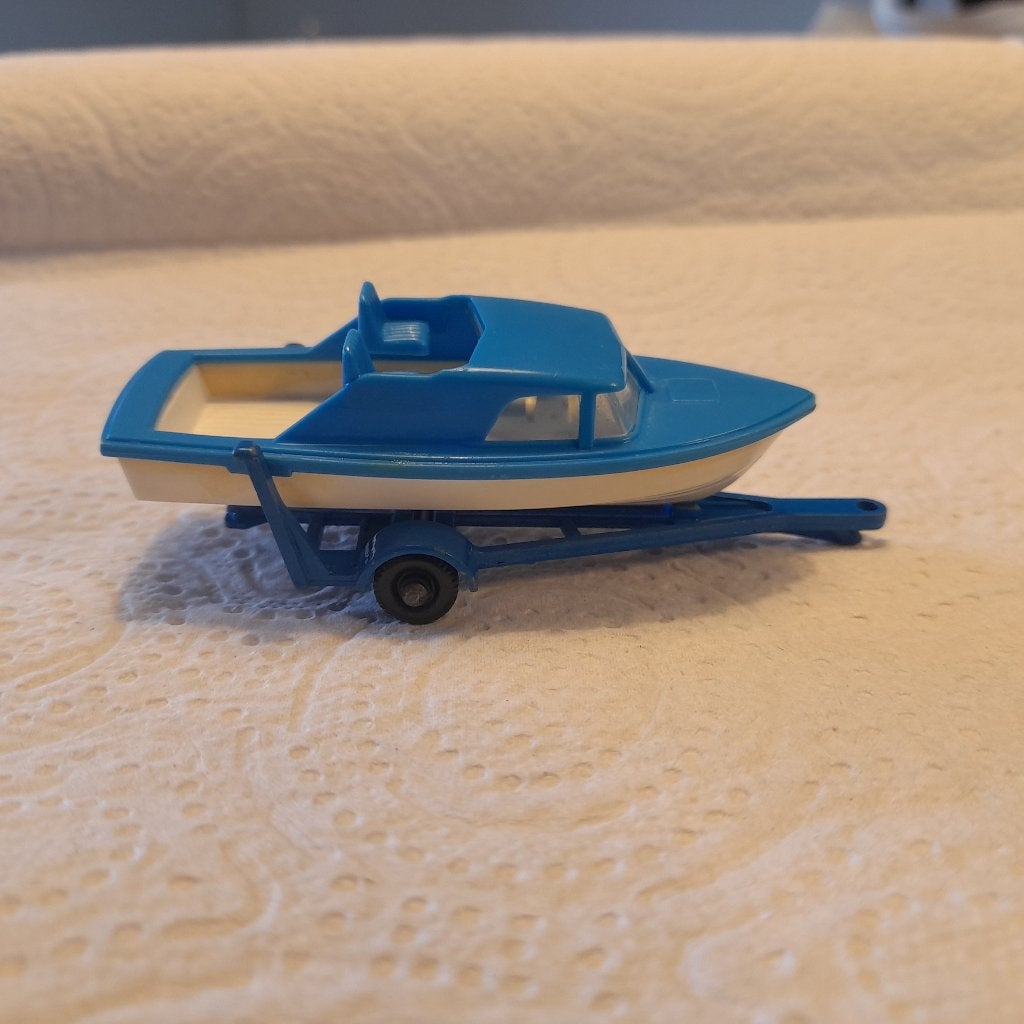 Matchbox Lesney Speedboot op trailer. vrijwel nieuwstaat!!, Ophalen of Verzenden, Zo goed als nieuw, Auto