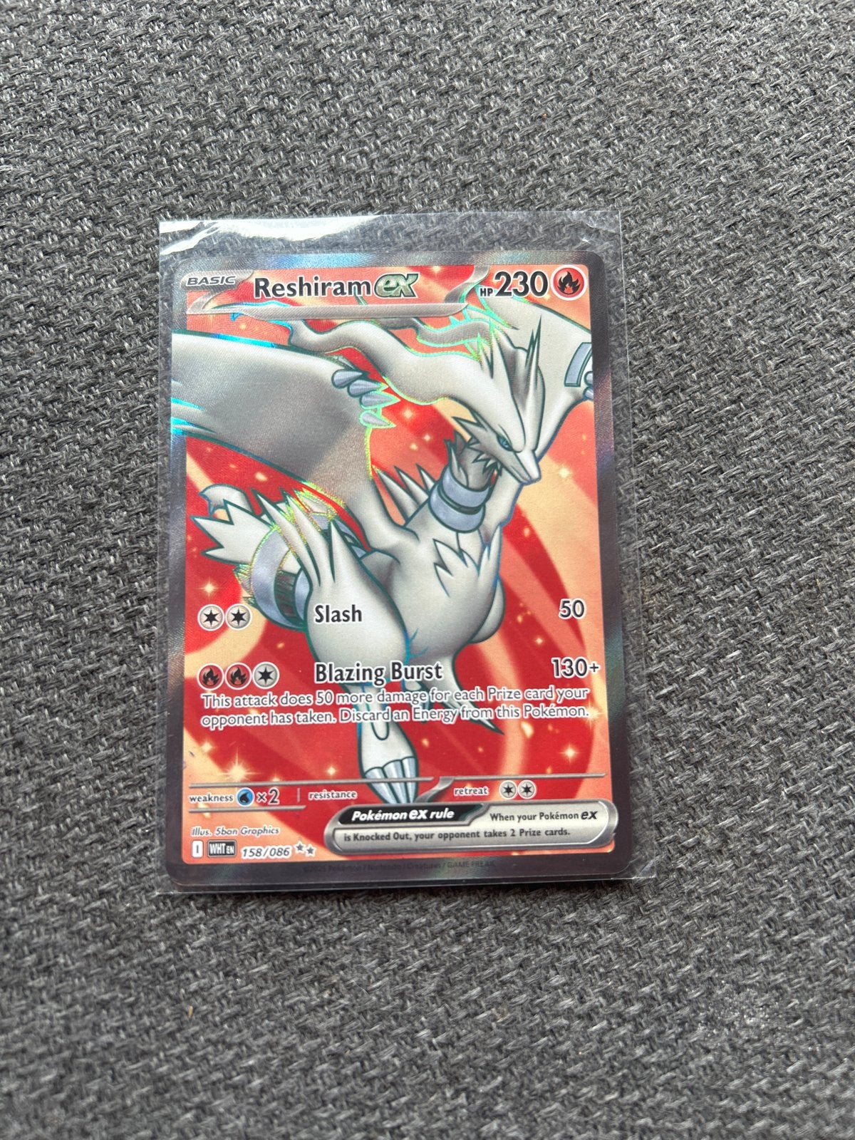 Pokémon Reshiram GX Full Art Kaart (75/68), Ophalen of Verzenden, Zo goed als nieuw, Losse kaart, Foil